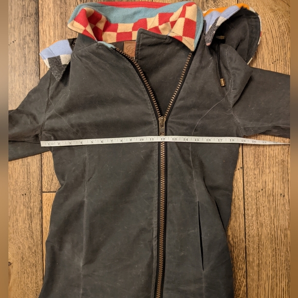 Gorgeous Paul Brodie Jacket - Picture 12 of 16